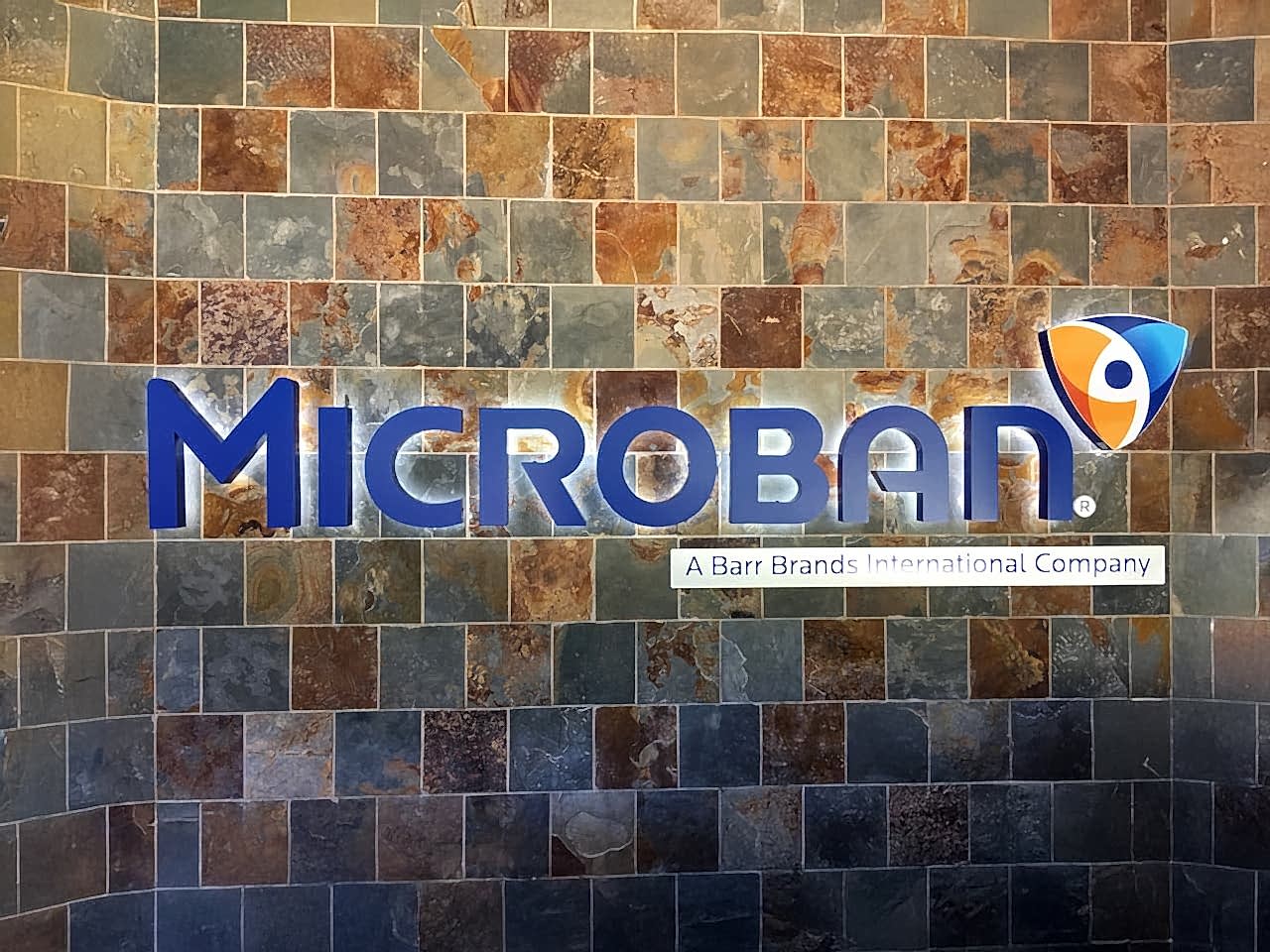 MicroBan Halo Lit Lobby Sign