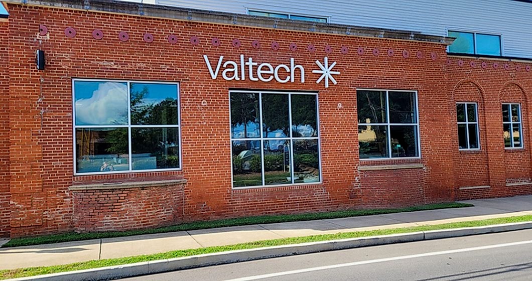 Custom Specialty Signs Charlotte NC: Top Design Trends Businesses Should Watch in 2026